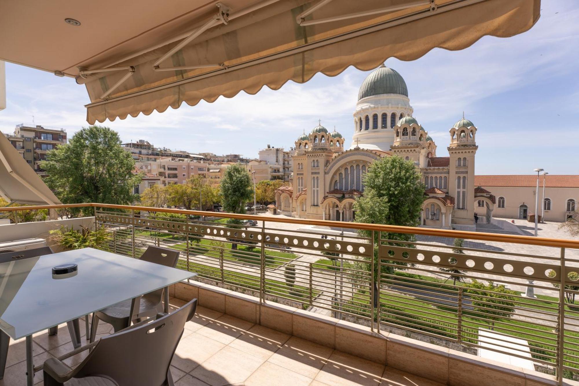 3Bd Apartment In The Center - Self Check In Πάτρα Εξωτερικό φωτογραφία